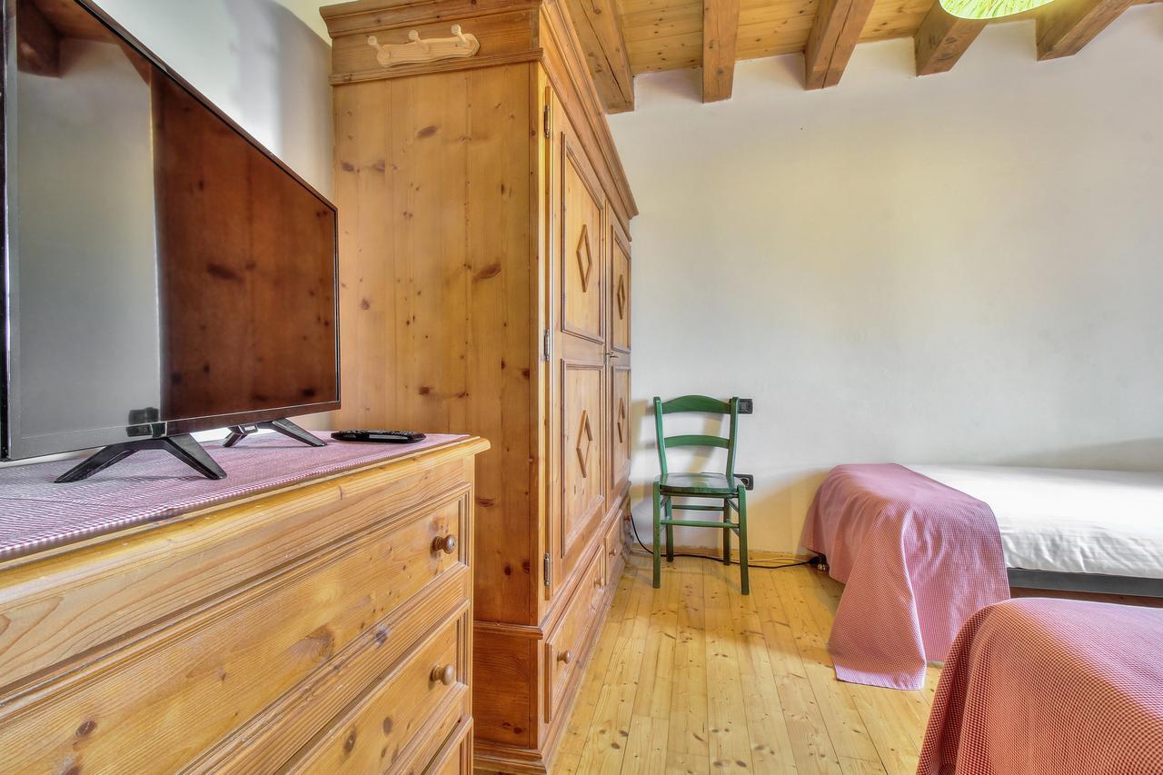 Casa Romantica La Parenzana Буйе Екстериор снимка